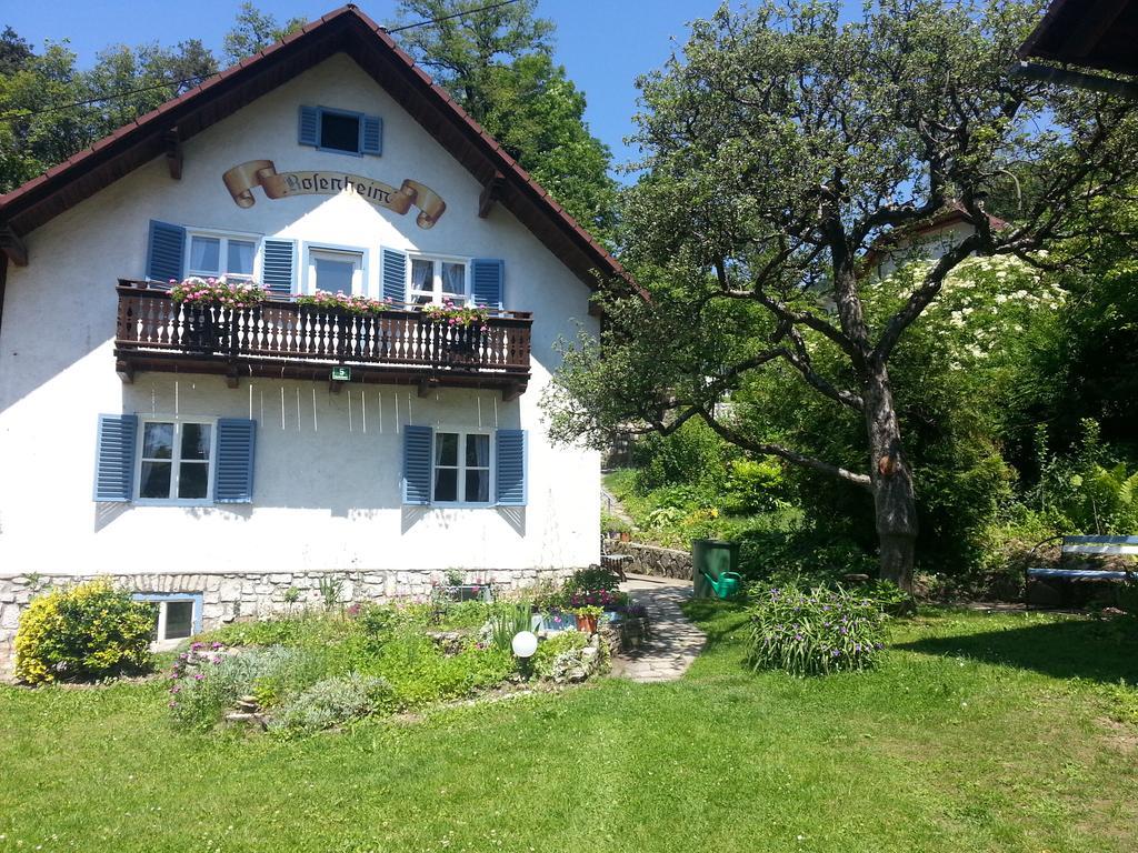 Pension Rosenheim Treffen Exterior photo
